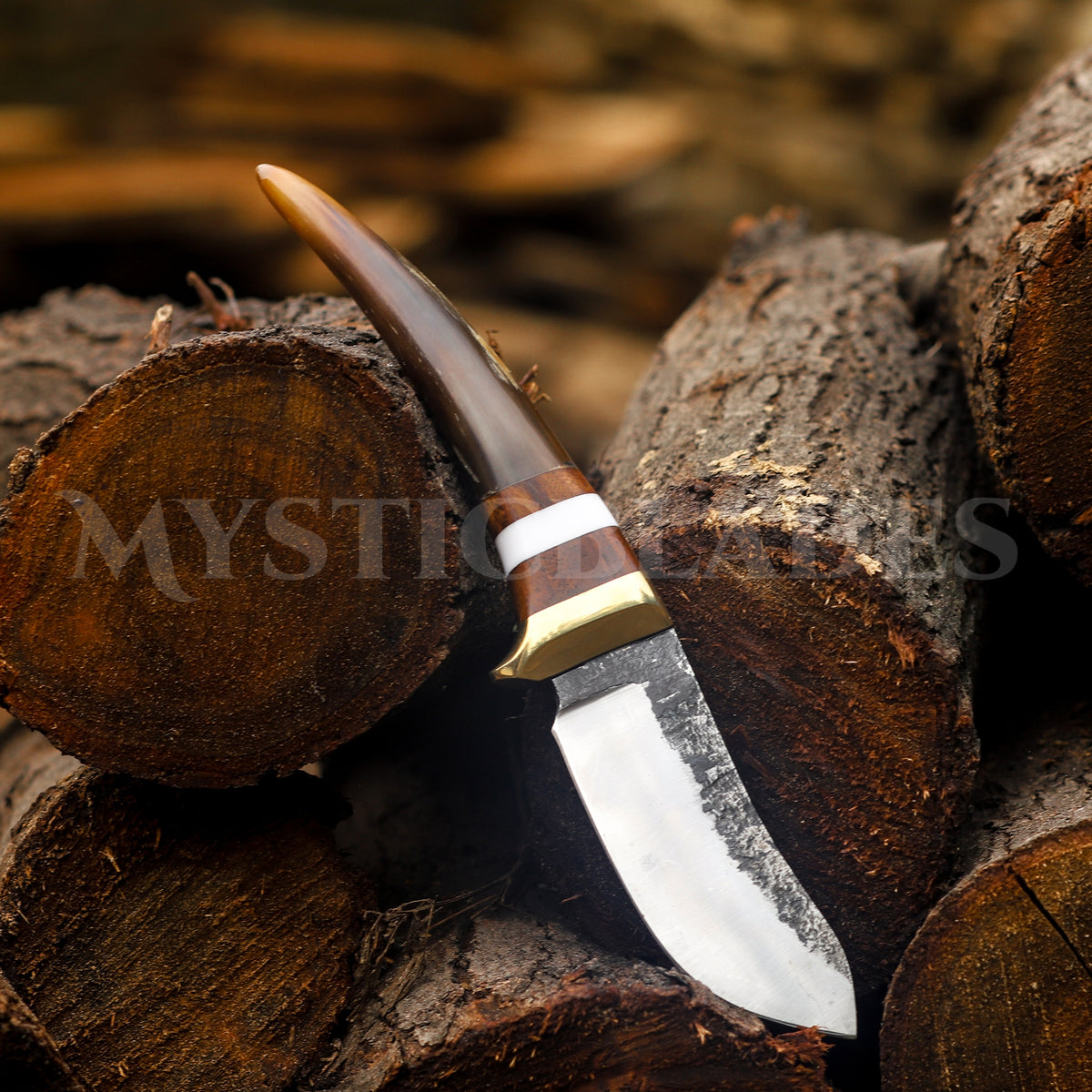 Handmade Damascus Hunting Knife: 10'' Carbon Steel Tracker